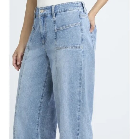 Madden NYC Women’s Mid-Rise Loose Fitted Jeans size small - Picture 3 of 9